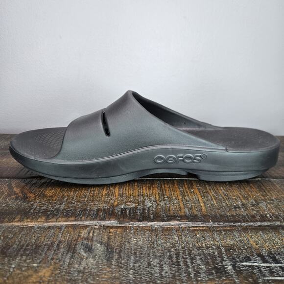 Oofos Ooahh Mens Size 12 Recovery Slip-On Comfort Flip Flops Sandals Black - Picture 6 of 11